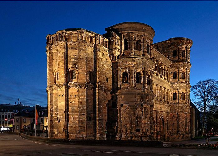 Porta Nigra photo