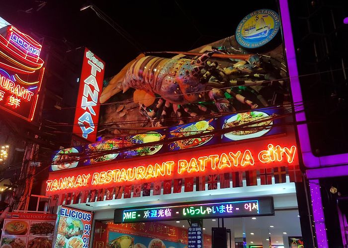 Walking Street Pattaya photo