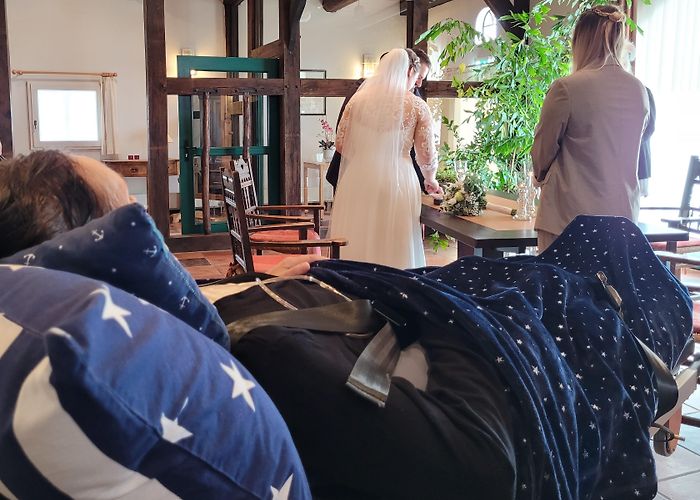 Insektenmuseum und Schmetterlingsfarm Unterwegs: Das Wünschewagen-Logbuch photo