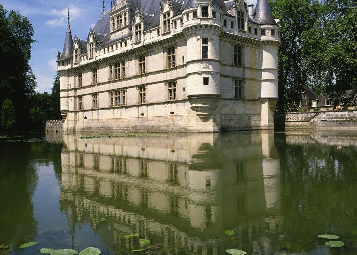 Château d'Azay-le-Rideau Chateau Azay-Le-Rideau Tours - Book Now | Expedia photo