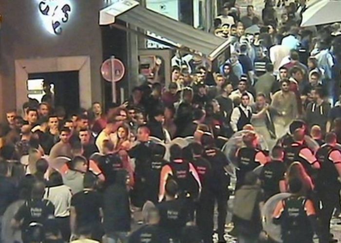 Le Carre Liège: deux semaines après les émeutes, le calme est revenu dans ... photo