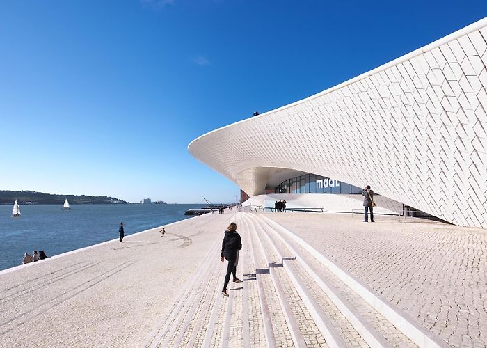 MAAT - Museum of Art, Architecture and Technology AL_A, Piet Niemann · MAAT – Museum of Art, Architecture and ... photo