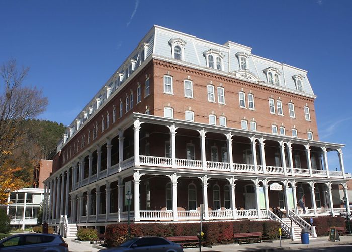Auto Union Museum Bergen NH Top 5 Buildings in Montpelier, Vermont | Stephen Travels photo