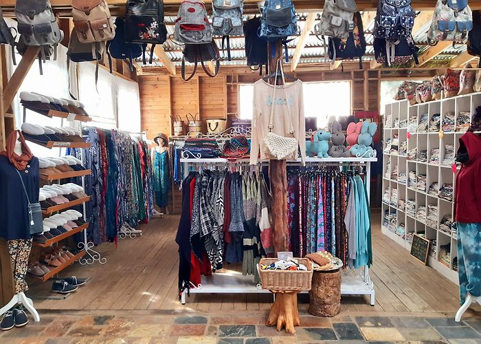 Plettenberg Bay Global Village Global Village « Global Village arts and crafts market in ... photo