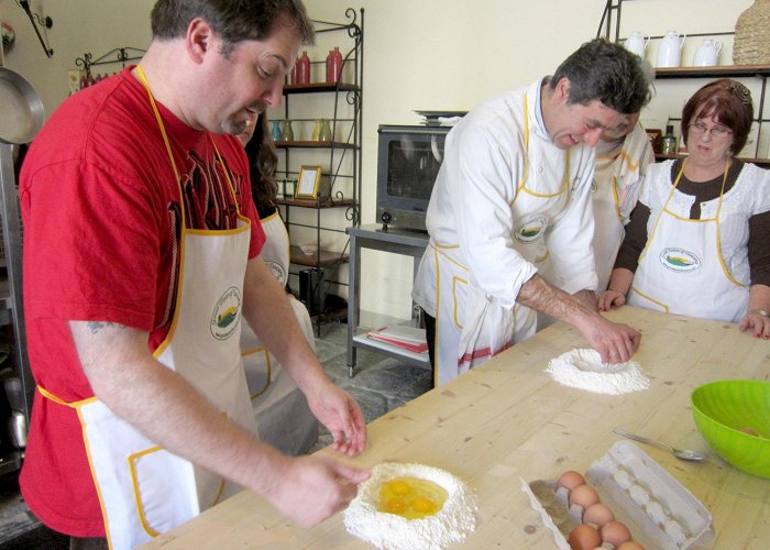 Good Tastes of Tuscany Cooking Class Under the Tuscan chef photo