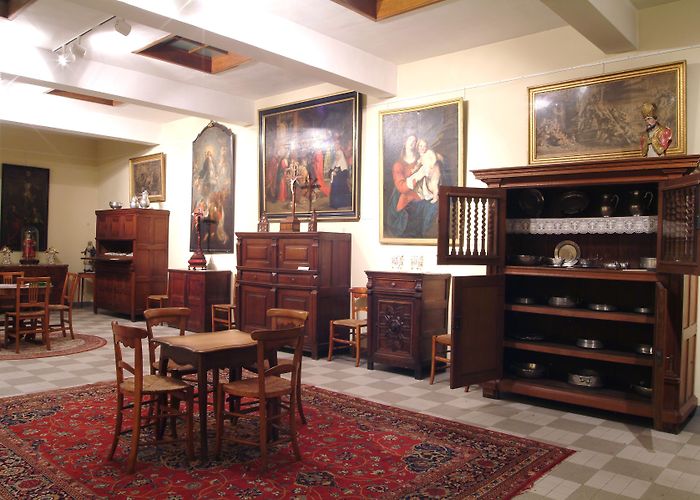 Museum of the Black Sisters Black Sisters from Brussels | Visit Brussels photo