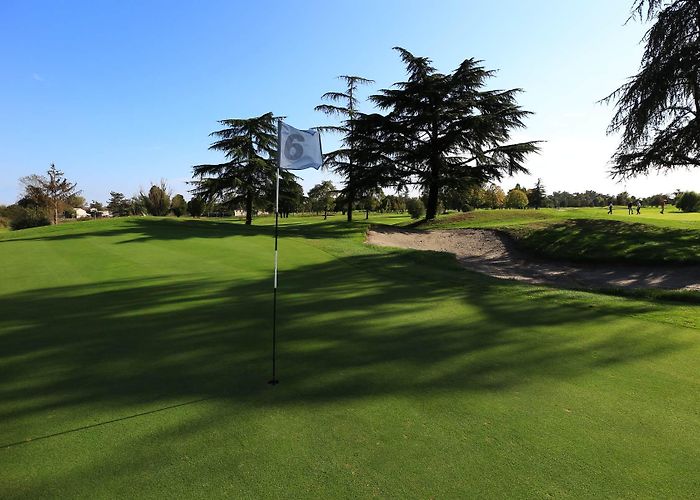 Ca' della Nave Golf Club Who follows designers.... and who suffers them. Golf Club Ca ... photo