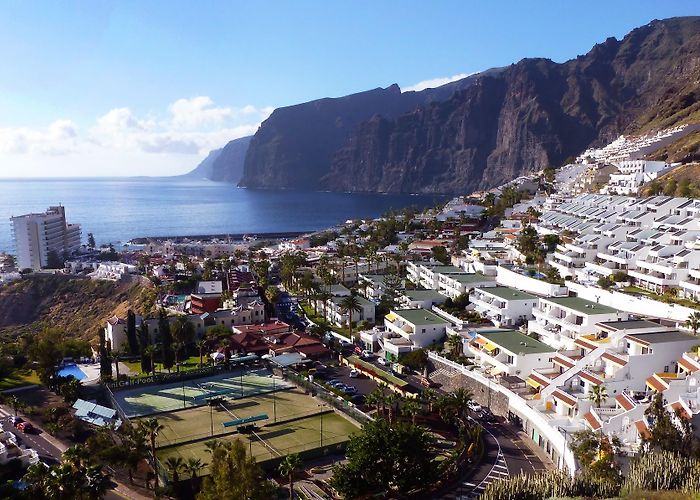 Acantilado de los Gigantes photo