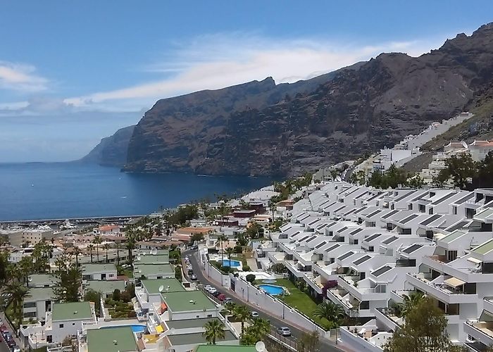 Acantilado de los Gigantes photo
