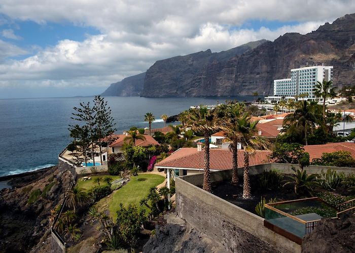 Acantilado de los Gigantes photo