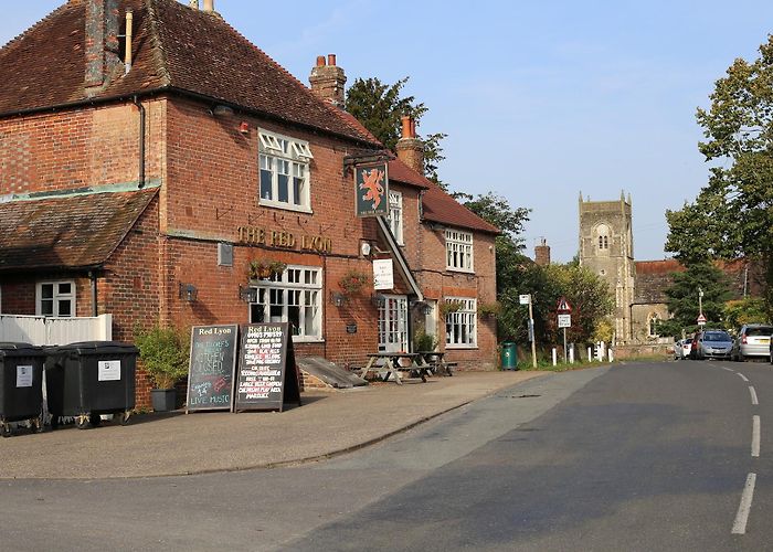 Slinfold photo