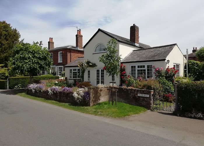 Slinfold photo
