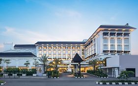 Grand Rohan Jogja Hotel Yogyakarta Exterior photo