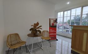 Reddoorz Near Rita Super Mall Purwokerto Hotel Exterior photo