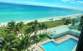 Ocean Front Units At Miami Beach Apartment Exterior photo