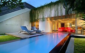 Bali Island Villas&Spa CHSE Certified Seminyak  Exterior photo