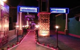 The One Hotel Gorontalo Mitra Reddoorz Telaga Exterior photo