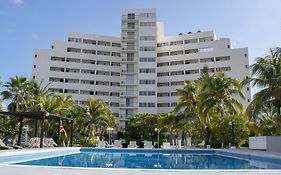 Hotel Calypso Cancun Exterior photo