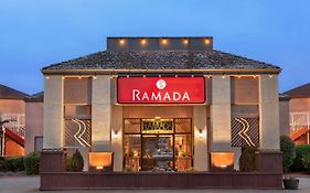 Ramada by Wyndham Arcata Hotel Exterior photo