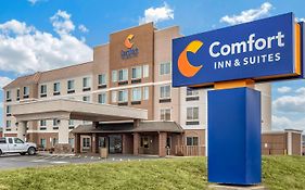 Comfort Inn & Suites Columbus East Heath Exterior photo