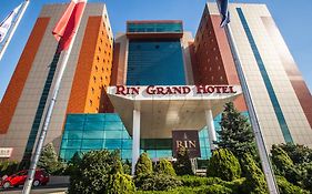 Rin Grand Hotel Bukares Exterior photo