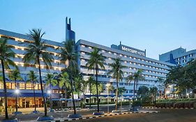 Mercure Convention Center Ancol Jakarta Exterior photo