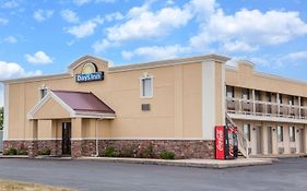 Days Inn By Wyndham Fort Wayne Exterior photo