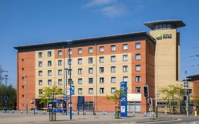 Holiday Inn Express Leicester City, An Ihg Hotel Exterior photo