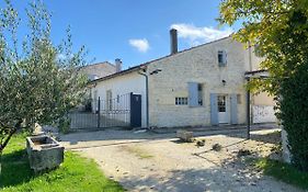 Domaine De La Laigne - Spa Asnieres-la-Giraud Exterior photo