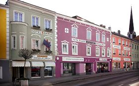 Hotel Garni Daniela Urich Schwanenstadt Exterior photo