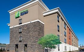 Holiday Inn Express & Suites Greensboro - I-40 Atwendover, An Ihg Hotel Exterior photo