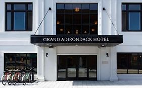 Grand Adirondack Hotel, Lake Placid, A Tribute Portfolio Hotel Exterior photo