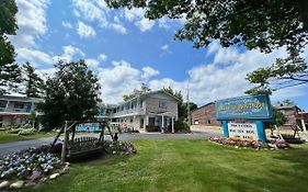 American Boutique Inn - Lakeview Mackinaw City Exterior photo