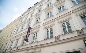 Safestay Vienna Margaretenviertel Exterior photo