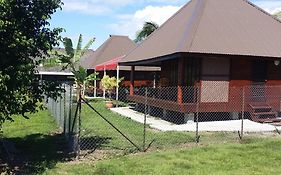 Raiatea Airport Bungalow Villa Uturoa Exterior photo