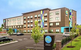 Tru By Hilton Madison West Hotel Exterior photo