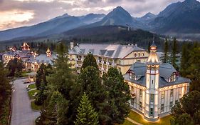 Grand Hotel Kempinski High Tatras Strbske Pleso Exterior photo