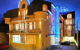 Hotel Confort Cluj Napoca Exterior photo