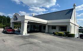 Days Inn By Wyndham Emporia Exterior photo