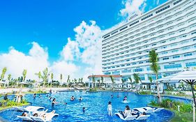 Grand Mercure Okinawa Cape Zanpa Resort Yomitan Exterior photo