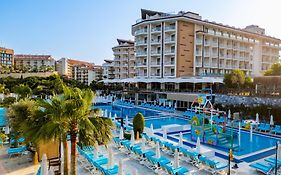 Ramada Resort Kusadasi&Golf Exterior photo