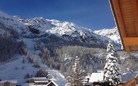 Hotel De Gletscher Gressoney-La-Trinite Exterior photo