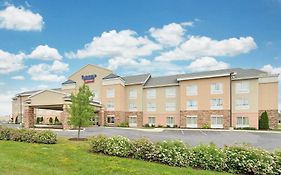 Fairfield Inn And Suites By Marriott Fort Wayne Exterior photo