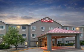 Ramada Limited Bismarck Hotel Exterior photo