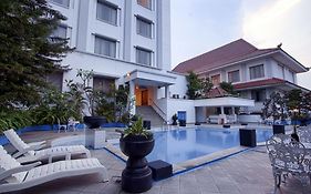 Hotel Sahid Jaya Solo Exterior photo