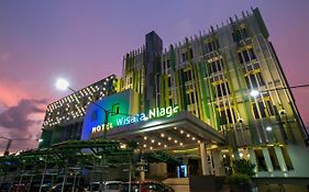 Hotel Wisata Niaga Purwokerto Exterior photo