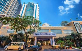 Yasaka Saigon Nha Trang Hotel&Spa Exterior photo