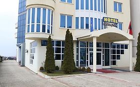 Hotel Apollonia Prishtine Exterior photo