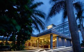 Istana Nelayan Hotel Tangerang Exterior photo
