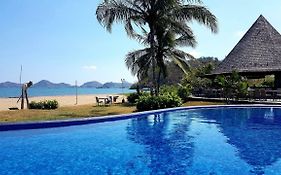 Luwansa Beach Hotel Labuan Bajo Exterior photo